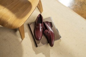 Leia mais sobre o artigo Como escolher sapatos masculinos para ocasiões especiais