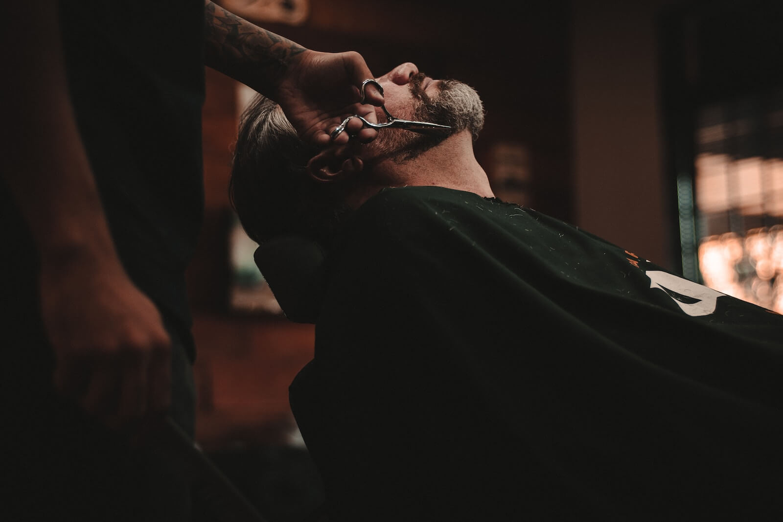 No momento, você está visualizando Explorando estilos de barbas: como manter um visual elegante
